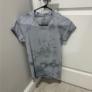 Lululemon swiftly tech